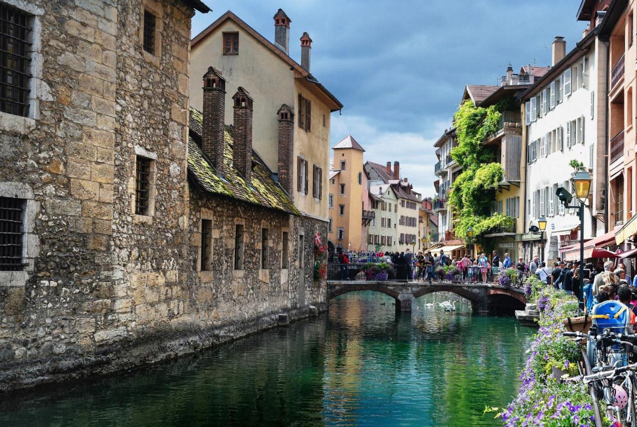 Le Family Lodge 2 Chambres 4 Personnes Classe 3 Etoiles Annecy Exterior foto